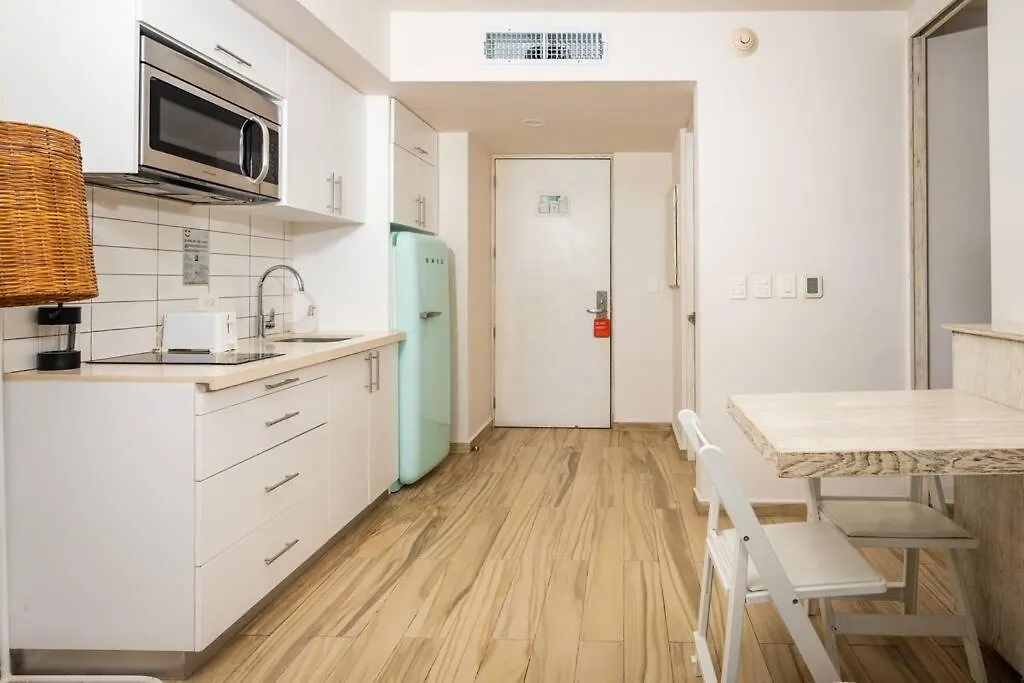 Newport Confort Y Estilo En Armonia Playa del Carmen Apartment