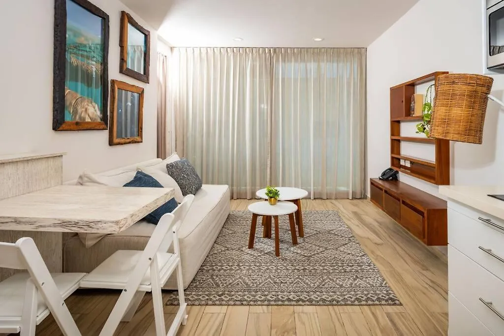 Newport Confort Y Estilo En Armonia Playa del Carmen Apartment