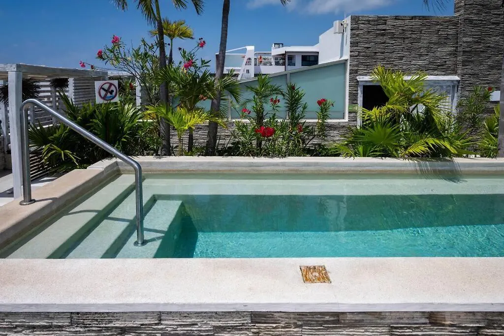 Newport Confort Y Estilo En Armonia Playa del Carmen 0*,  Mexico