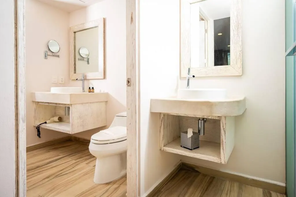Newport Confort Y Estilo En Armonia Playa del Carmen Apartment