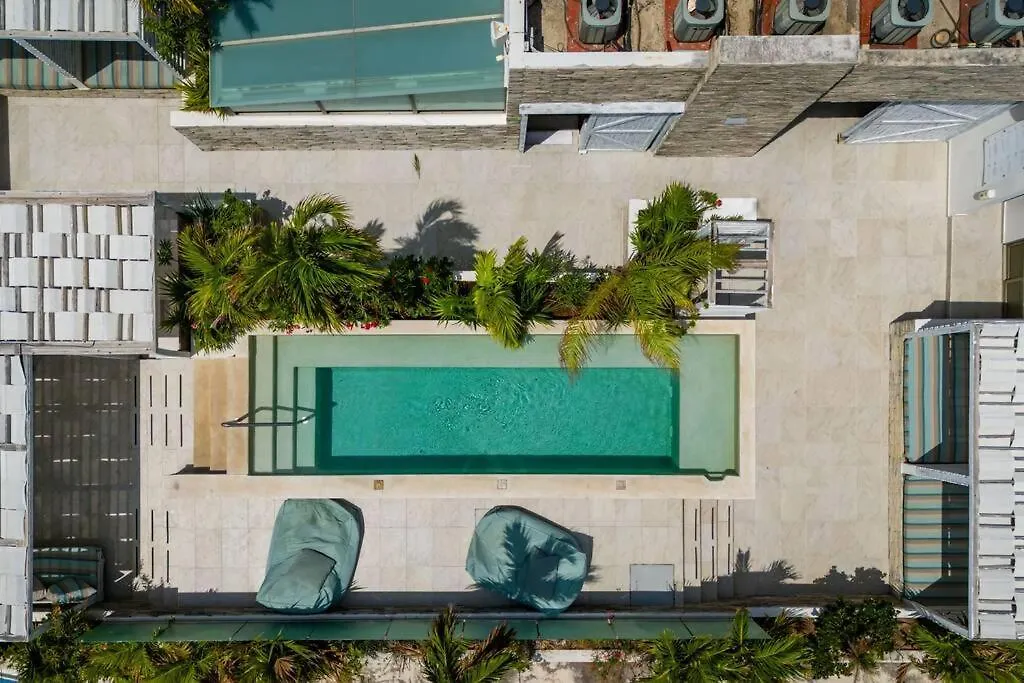 Newport Confort Y Estilo En Armonia Playa del Carmen Apartment