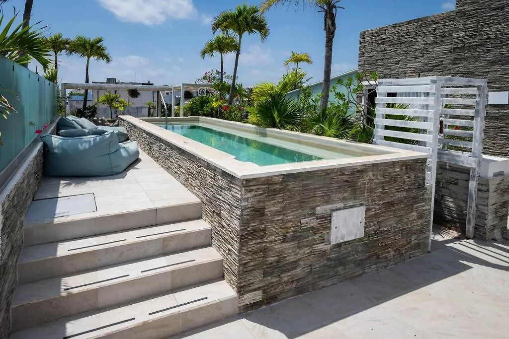 Newport Confort Y Estilo En Armonia Playa del Carmen